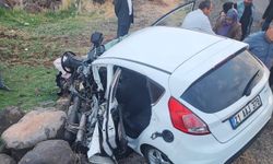 Diyarbakır karayolunda kaza: 1’i ağır 4 yaralı