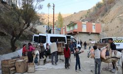 Diyarbakır'ın kırsal mahallesinde hayat eşeklerle sürüyor