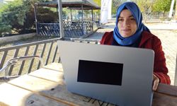 Diyarbakır'da zor durumda kalan öğrenciye bilgisayar hediye edildi!