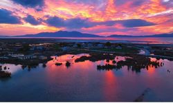 Erçek Gölü’nde doğa meraklılarının uğrak yeri oldu