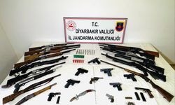 Diyarbakır’da silah ve kaçakçılık operasyonu