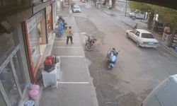 Otomobilin çarptığı çocuk, koşarak kaçtı