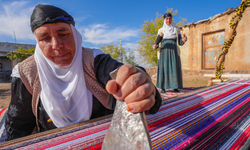 Diyarbakır’da asırlık geleneği bahçesinde sürdürüyor