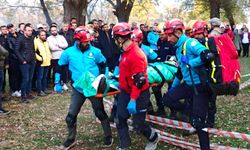 Sağlık yöneticileri afet kampında buluştu