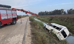 Adana’da işçileri taşıyan servis kanala düştü: Çok sayıda yaralı