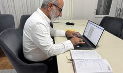 Diyarbakır’da Arıcı Cevat’tan ilham veren hikâye: 50’sinde üniversite, 60’ında yazarlık