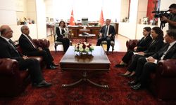 İmralı Heyeti CHP Genel Merkezi’nde