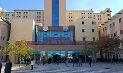 Diyarbakır’da Hekimsen üyesi doktorlar iş bıraktı