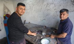 Kalaycılık mesleğinde baba oğulun emeği