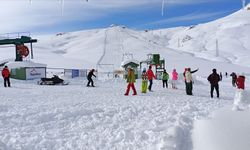 Kış tatili de lüks oldu: Kayak yapmanın günlük maliyeti 2 bini aştı!