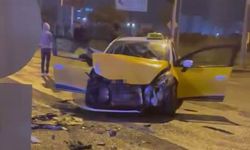 Diyarbakır’da otomobiller çarpıştı: 2 yaralı