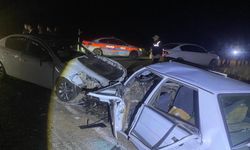 Şanlıurfa’da otomobiller çarpıştı: 2’si ağır 7 yaralı