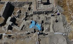 4 bin 500 yıllık meyve kurutmaları bulundu