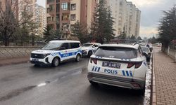 Boşanma aşamasındaki eşini öldürmeye giden adam, başka bir kadını katletti