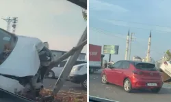 Diyarbakır’da 2 kişinin yaralandığı otomobil kazası kamerada