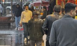 Diyarbakır yağmura ansızın yakalandı