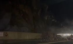 Hakkari-Van yolunda heyelan