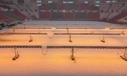 Diyarbakır Stadyumu’nda çimler yapay güneş ışığıyla korunuyor