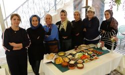 Eşlerinden imza alarak restoran açtılar