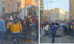 Diyarbakır’da otomobil taksiye çarptı: Yaralılar var