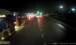 3 İETT otobüsü çarpıştı: Çok sayıda Yaralı var