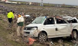 Şırnak'ta turistleri taşıyan araç devrildi: Ölü ve yaralılar var