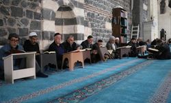 Diyarbakır Ulu Cami’de mukabele geleneği yüzyıllardır sürüyor
