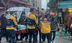 3 katlı binada yangın çıktı: Ölü ve yaralılar var