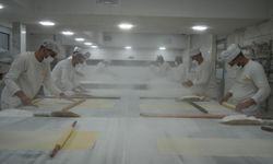 Bayram öncesi baklava mesaisi başladı