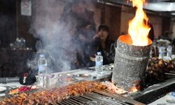 Diyarbakır’da ciğere ilgi Ramazan ayında da sürüyor