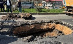Diyarbakır’da ölüm çukuru: Asfalt kağıt gibi yırtıldı!