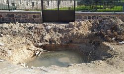 Diyarbakır Sur’da 1 haftadır kapatılmayan çukur isyanı!