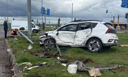 Diyarbakır'da okul servisi kaza yaptı: Çok sayıda yaralı