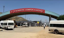 Hakkari'deki sınır kapısı araç geçişlerine kapatıldı