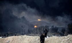 İran'da siyah yağmur yağdı