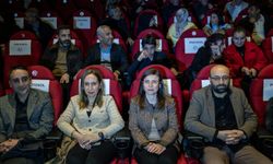 Diyarbakır’da anlamlı gala: Uçan Köfteci”ye yoğun ilgi