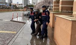 Tartıştığı oğlunu tüfekle öldürdü