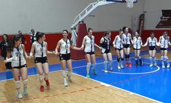 Diyarbakır’da kupa sevinci halayla taçlandı!