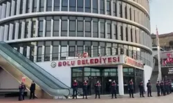Bolu Belediyesi’ne operasyon: Binada arama yapıldı