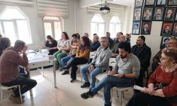 Diyarbakır’da Eğitim Sen’den dayanışma mesajı