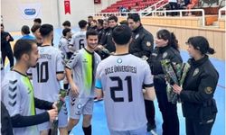 Diyarbakır’da polisleri duygulandıran jest