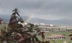 Bingöl’de gökkuşağı büyüledi