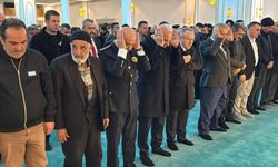 Diyarbakır’da Polis Haftası’nda birlik tablosu: Aynı saf’ta namaz