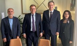 DEM Parti Eş Genel Başkanı Bakırhan Paris’te temaslarda bulundu