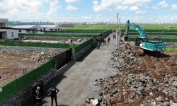 Diyarbakır’da kaçak villalara şafak operasyonu