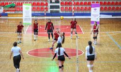 Diyarbakır’da kadın voleybolunda final heyecanı