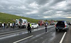 Elazığ’da feci kaza: Ölü ve yaralılar var