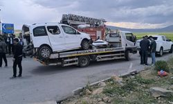 Feci kazada aynı aileden 4 kişi hayatını kaybetti