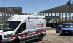 Diyarbakır’da 15 tonluk beton blok altında kaldılar: Ölü ve yaralı var