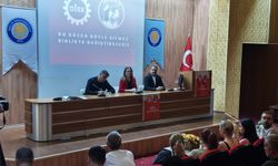 Arzu Çerkezoğlu Diyarbakır'da sağlık işçileriyle buluştu